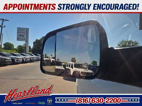 Used 2021 RAM 2500 Big Horn w/ Level 1 Equipment Group AWD/4WD image 38