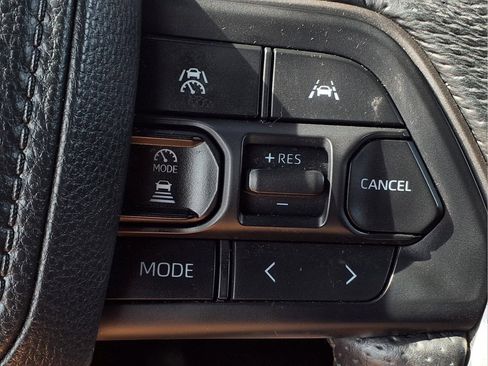 Used 2024 Toyota Tacoma TRD Off-Road AWD/4WD image 22