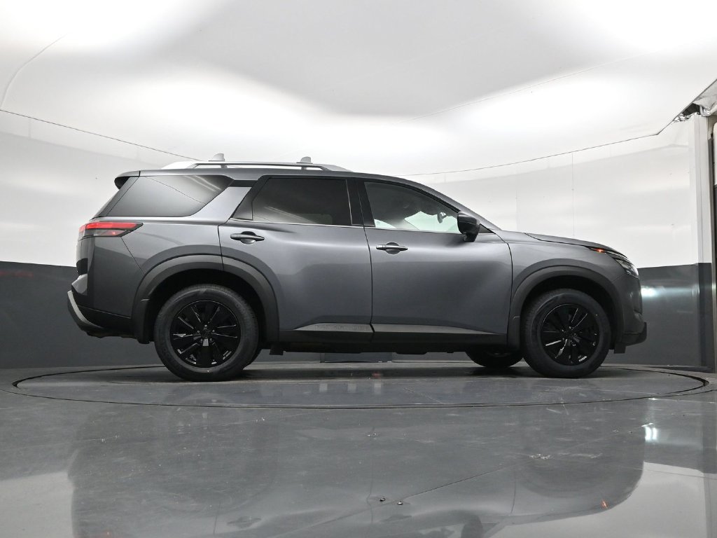 Certified 2024 Nissan Pathfinder SL AWD/4WD image 27