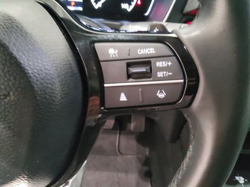 Used 2023 Honda Pilot EX-L image 34