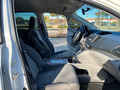 Used 2014 Honda CR-V LX image 18