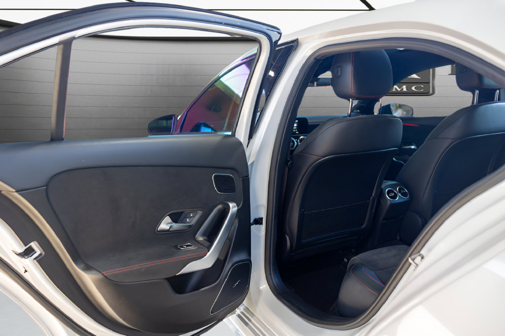 Used 2019 Mercedes-Benz A 220 image 38