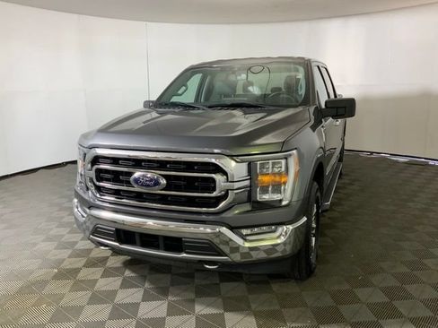 Used 2021 Ford F150 XLT w/ Equipment Group 302A High AWD/4WD image 3