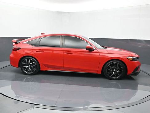 Used 2024 Honda Civic Sport Touring image 6