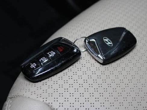 Used 2014 Hyundai Santa Fe Sport 2.0T image 12