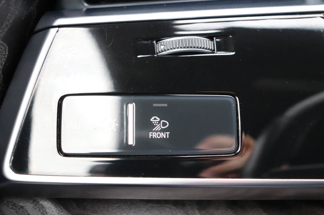 Used 2019 Audi Q8 Prestige AWD/4WD image 54