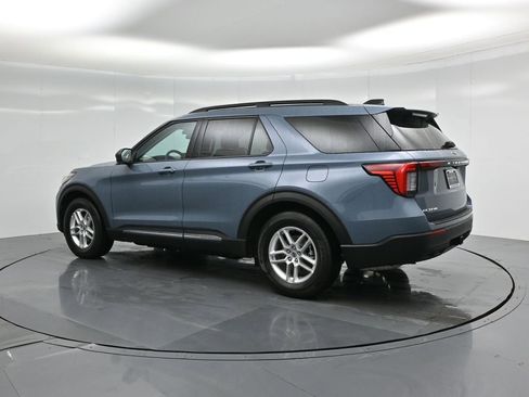 Used 2025 Ford Explorer Active image 6