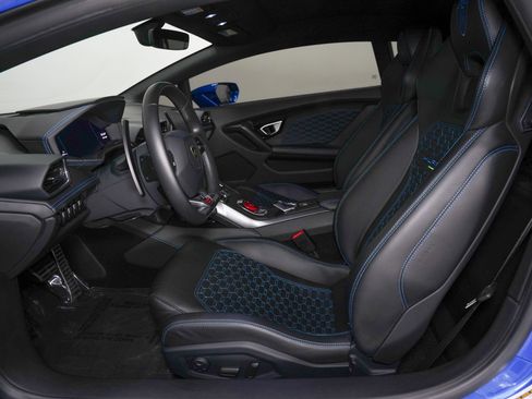 Used 2018 Lamborghini Huracan LP 580-2 image 34