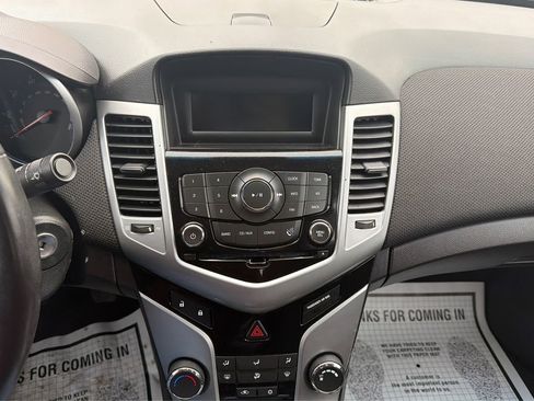 Used 2012 Chevrolet Cruze Eco image 12
