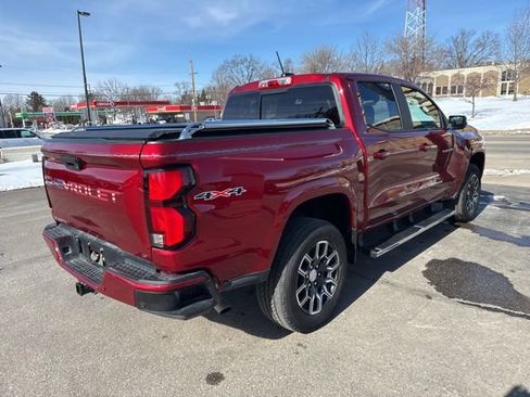Used 2023 Chevrolet Colorado LT w/ LT Convenience Package III image 5