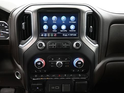 Used 2022 GMC Sierra 2500 Denali w/ Technology Package AWD/4WD image 28