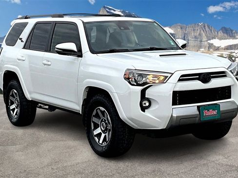 Used 2022 Toyota 4Runner TRD Off-Road Premium image 12