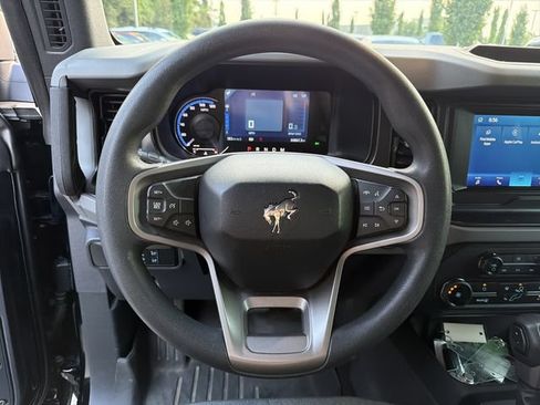 Used 2022 Ford Bronco 4-Door AWD/4WD image 21