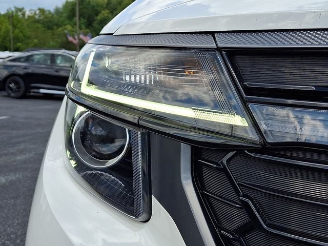 Certified 2024 Kia Seltos X-Line AWD/4WD image 9
