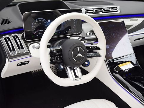 New 2026 Mercedes-Benz S 63 AMG S image 21