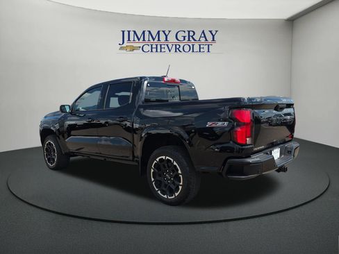 New 2026 Chevrolet Colorado Z71 w/ Technology Package AWD/4WD image 3