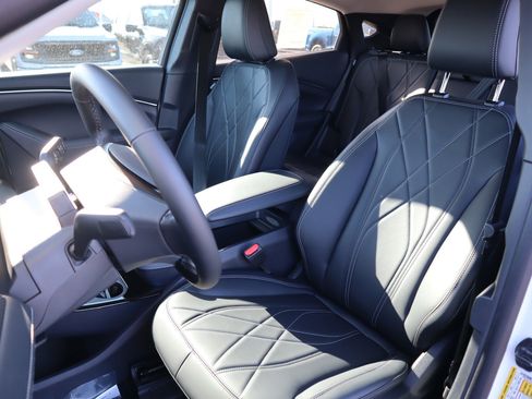 New 2024 Ford Mustang Mach-E Select w/ Comfort Package Lite image 33