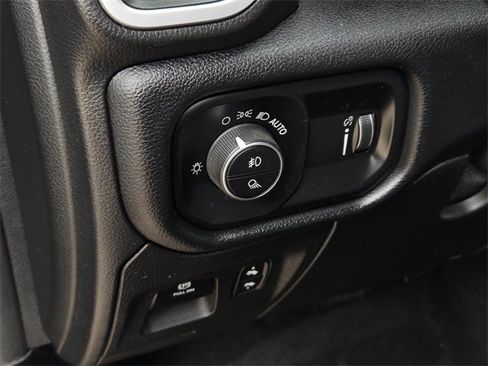 Used 2021 RAM 1500 Lone Star image 19