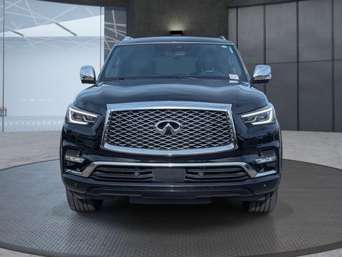 Used 2021 INFINITI QX80 Sensory w/ All-Season Package image 9