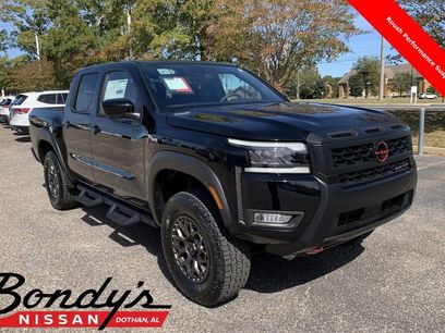 New 2026 Nissan Frontier PRO-4X w/ Pro-4x Convenience Package