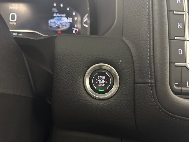 Used 2024 GMC Yukon Denali AWD/4WD image 16