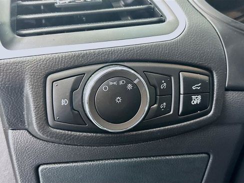 Certified 2024 Ford Edge SEL w/ Convenience Package AWD/4WD image 10