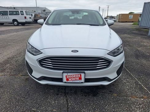 Used 2020 Ford Fusion SE w/ Fleet SE Value Package FWD image 9