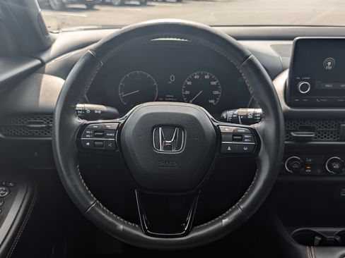 Used 2024 Honda HR-V Sport image 19