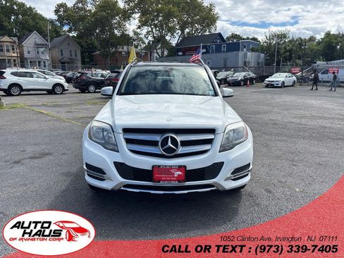 Used 2015 Mercedes-Benz GLK 350 4MATIC image 1