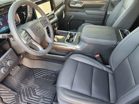 New 2026 Chevrolet Silverado 2500 LT w/ Trail Boss Package AWD/4WD image 4