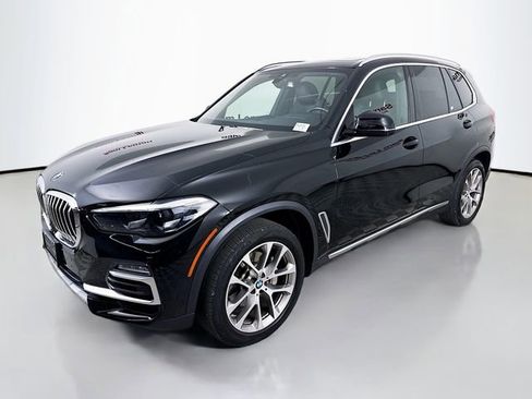 Used 2021 BMW X5 xDrive40i w/ Convenience Package image 3