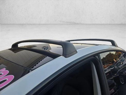 Used 2020 Tesla Model Y Long Range image 23