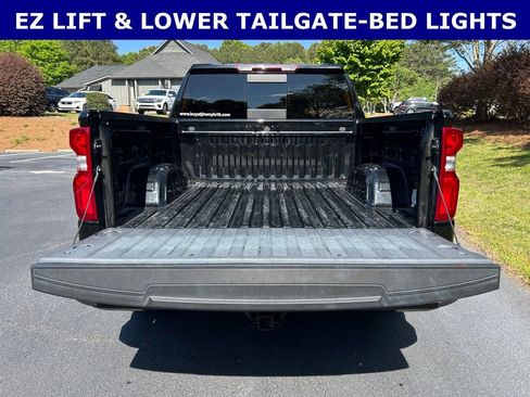Used 2024 Chevrolet Silverado 1500 RST w/ Convenience Package II AWD/4WD image 11