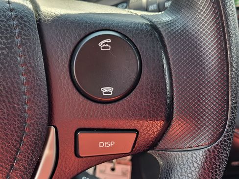 Used 2013 Toyota RAV4 XLE AWD/4WD image 22