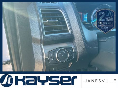 Used 2018 Ford Explorer XLT w/ Equipment Group 202A image 14