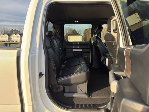 Used 2021 Ford F250 Lariat w/ Lariat Ultimate Package image 22