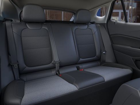 New 2026 Chevrolet Trax LT w/ Driver Confidence Package FWD image 17
