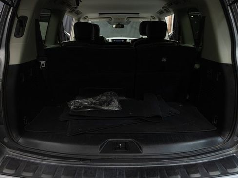 Used 2020 Nissan Armada SL w/ Premium Package image 14