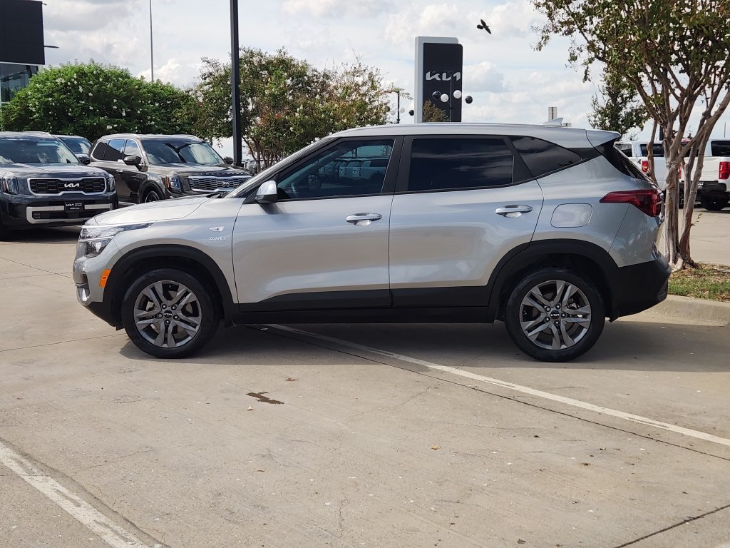 Certified 2023 Kia Seltos LX AWD/4WD image 12