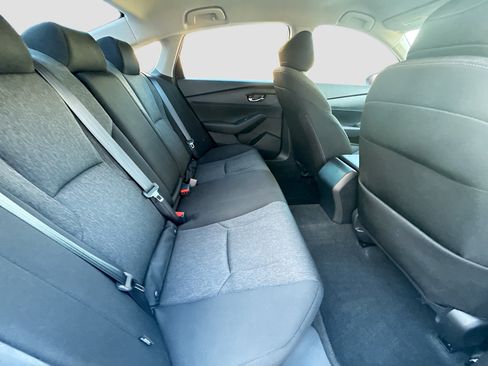 Certified 2024 Honda Accord LX image 27