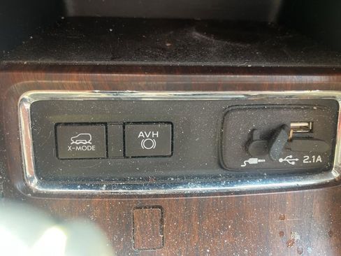 Used 2021 Subaru Ascent Touring image 19