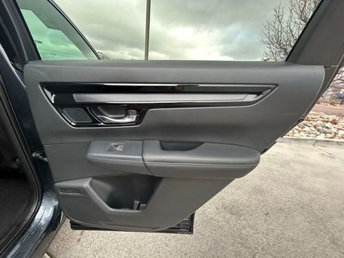 Used 2025 Honda CR-V EX-L image 26