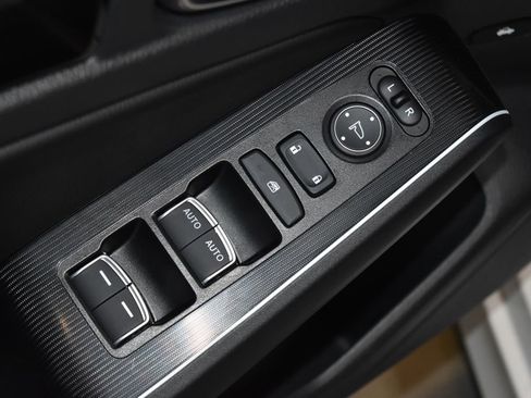 Used 2025 Honda Civic Sport Touring image 5