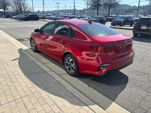 Used 2021 Kia Forte LXS image 5