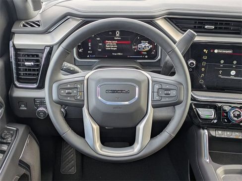 New 2026 GMC Sierra 2500 Denali w/ Denali Reserve Package image 15