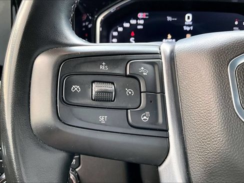 Used 2024 GMC Sierra 1500 Elevation w/ LPO, Elevation Black Package AWD/4WD image 17