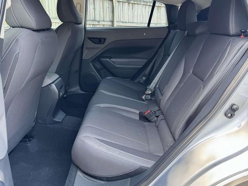 Certified 2025 Subaru Crosstrek 2.0i Premium image 12