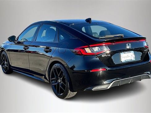 Used 2024 Honda Civic Sport image 4