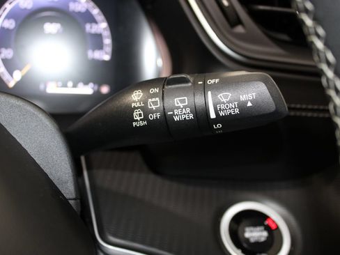 Used 2024 Jeep Grand Cherokee L Altitude AWD/4WD image 36
