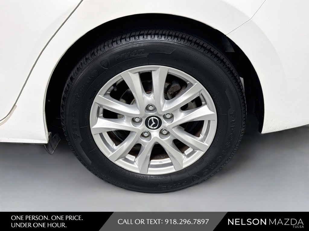 Used 2015 MAZDA MAZDA3 i Touring FWD image 11